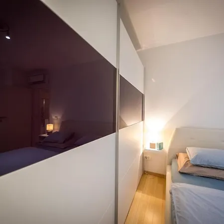 2 Bathrooms, Free Parking Spot, Prt Sea View * Дубровник