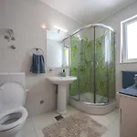 2 Bathrooms, Free Parking Spot, Prt Sea View 公寓