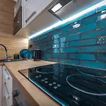 2 Bathrooms, Free Parking Spot, Prt Sea View 公寓 *